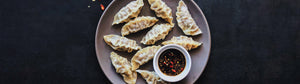 Steamed Mandu with Chili Garlic Dipping Sauce